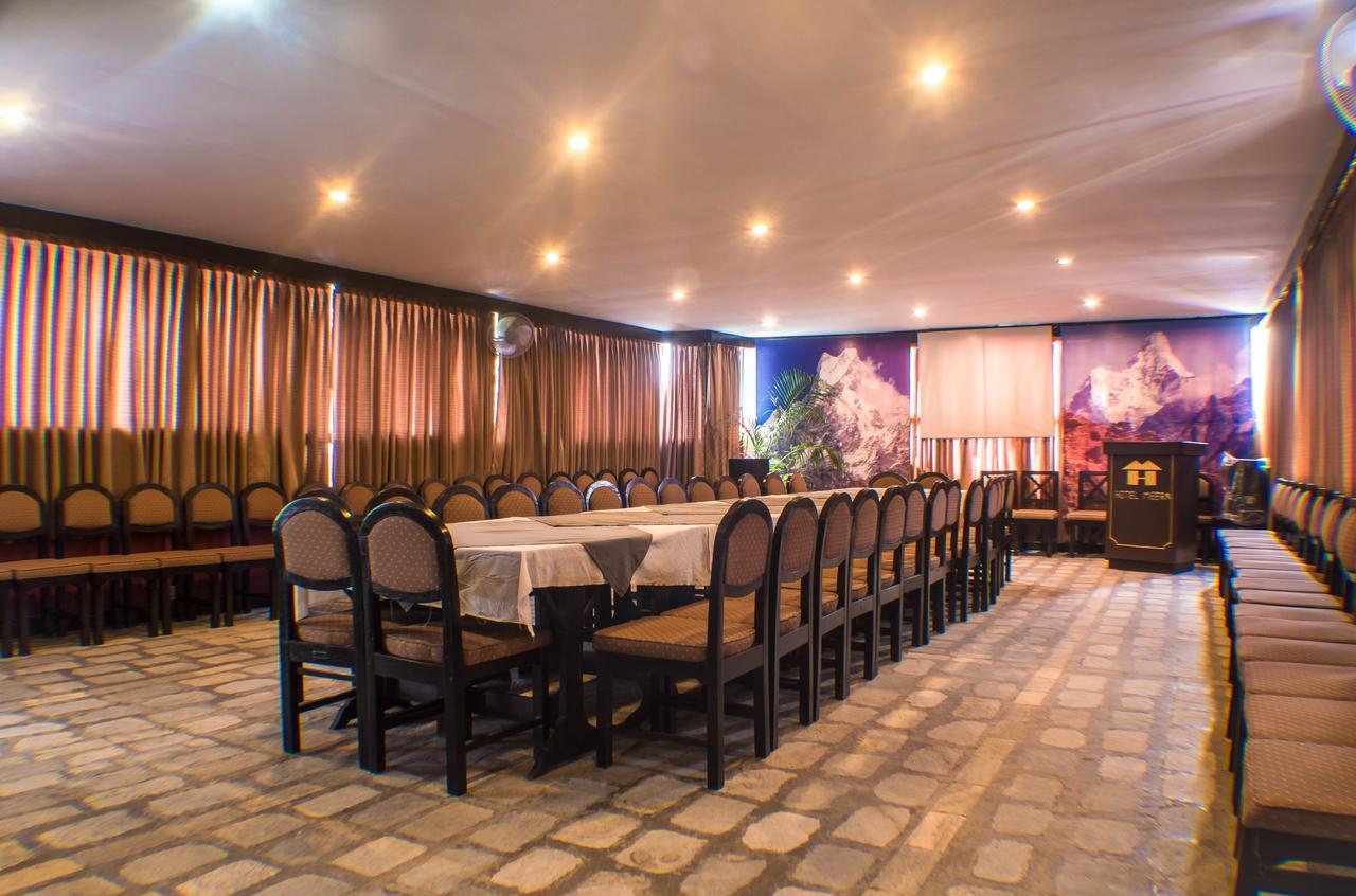 Hotel Meera Ποκάρα Εξωτερικό φωτογραφία